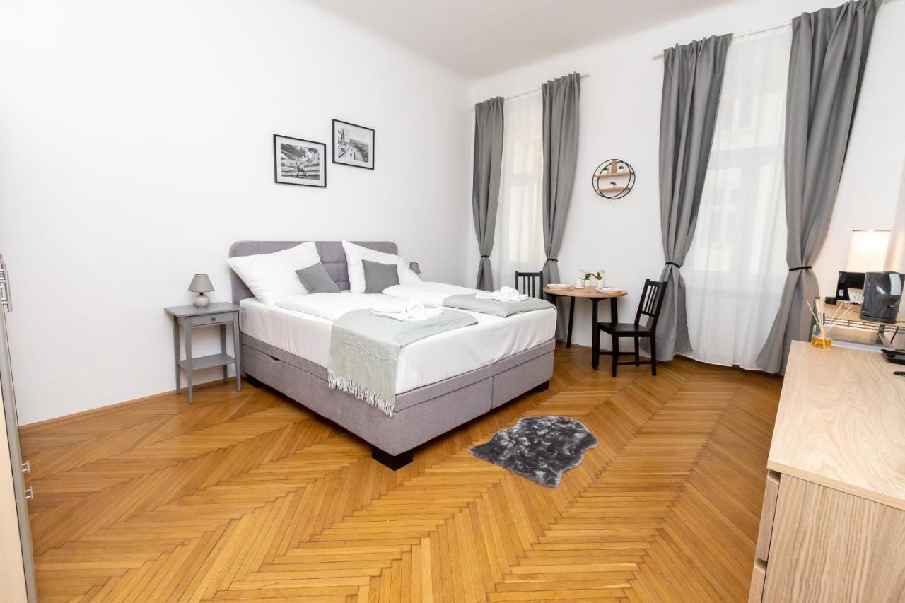 The Place, In The 7Th District Of Vienna Exterior photo